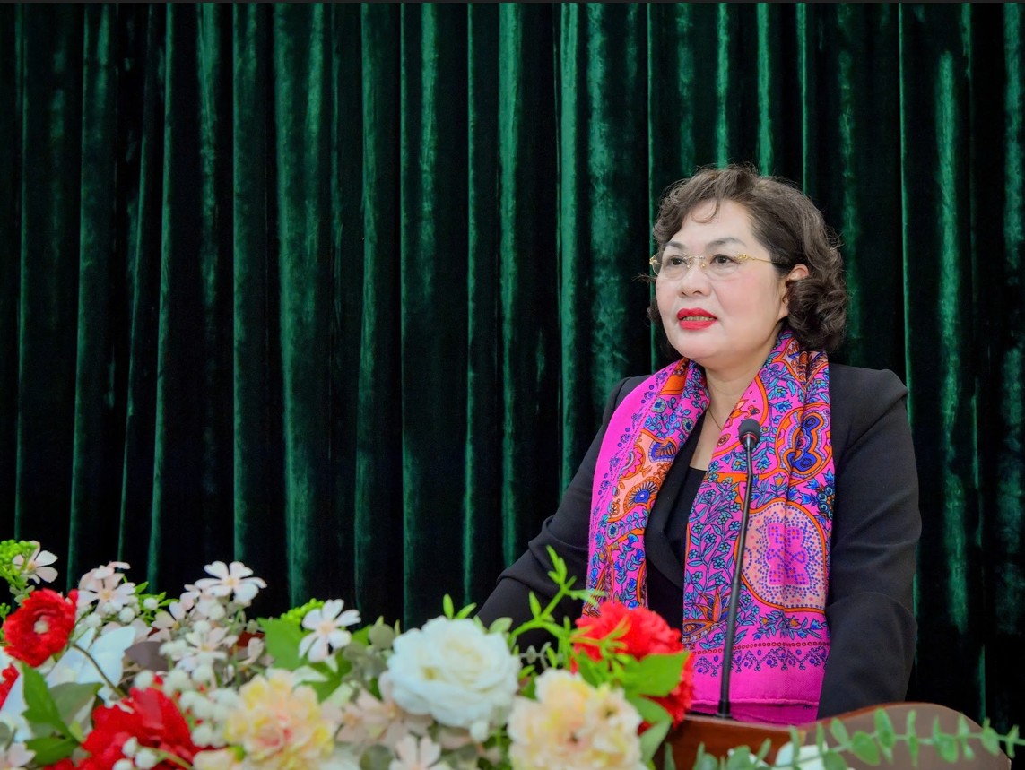 6.2 11 Thống đốc Nguyễn Thị Hồng.jpg